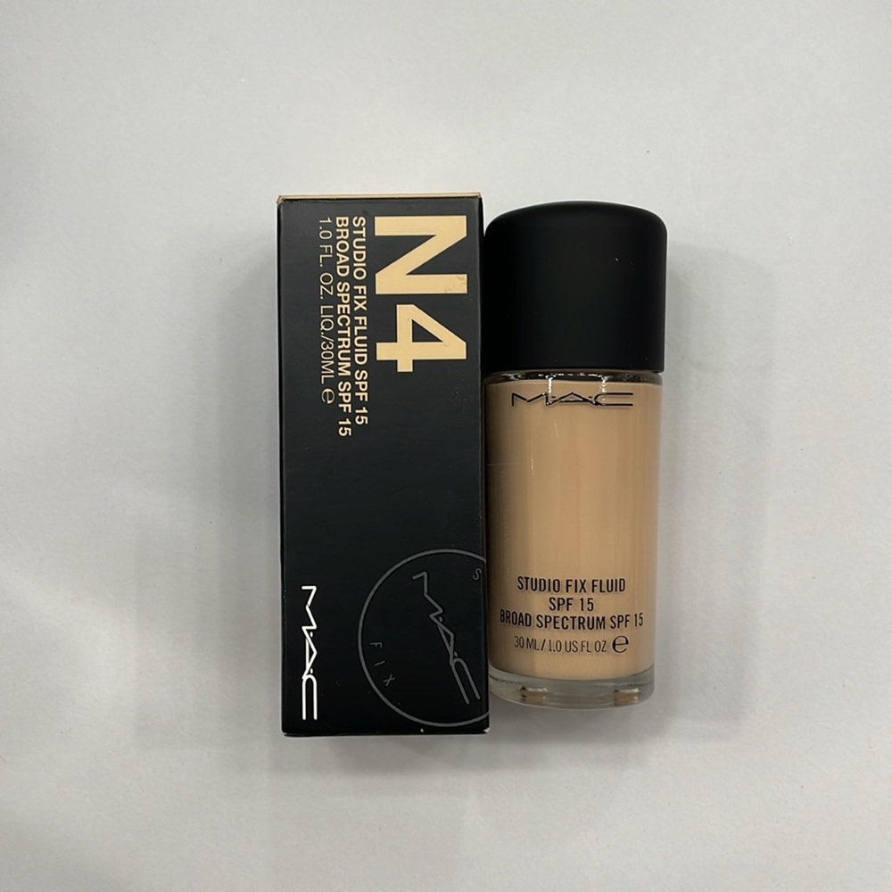 MAC Studio Fix Foundation - N4